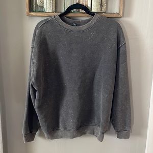 Wild fable acid wash crewneck size medium